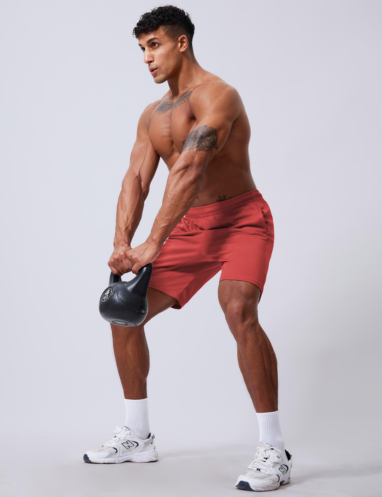 Qizue Men’s 9" Inseam Athletic Mesh Shorts